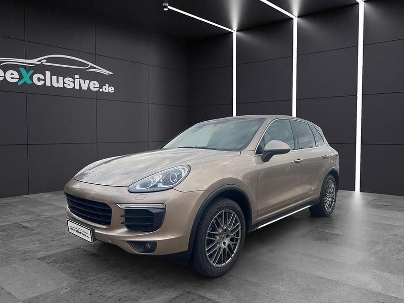 Silber Gebraucht 2015 Porsche Cayenne SUV | 24.800 € (Superpreis) - Bild 1/4