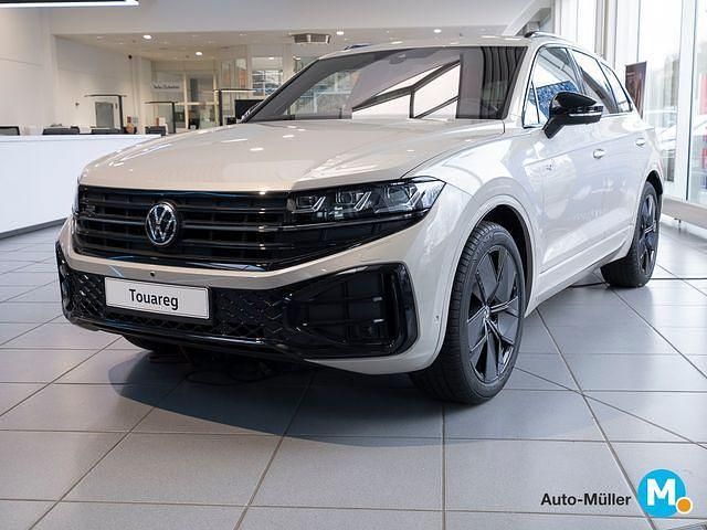 Sechura beige metallic (metallic) Gebraucht 2024 VW Touareg R-line SUV | 76.980 € (Fairer Preis) - Bild 1/4