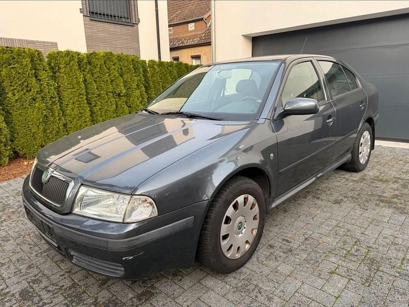 Gebraucht Skoda Octavia 75 PS (55 kW) 2009 Grau Limousine