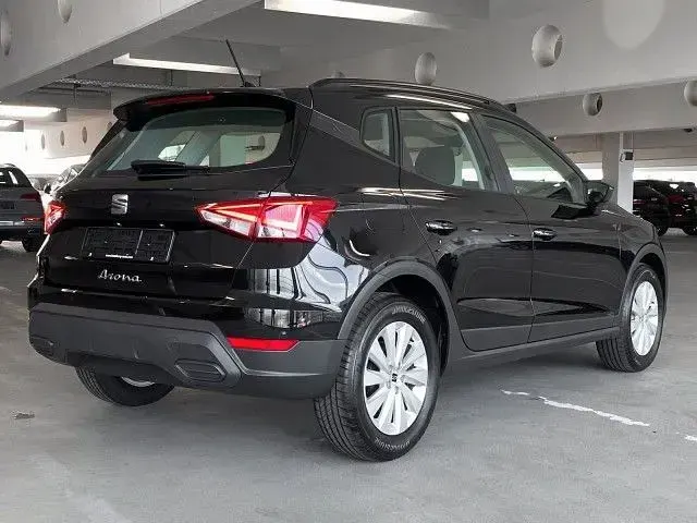 Neu Seat Arona Style 95 PS (69 kW) 2026 Schwarz SUV
