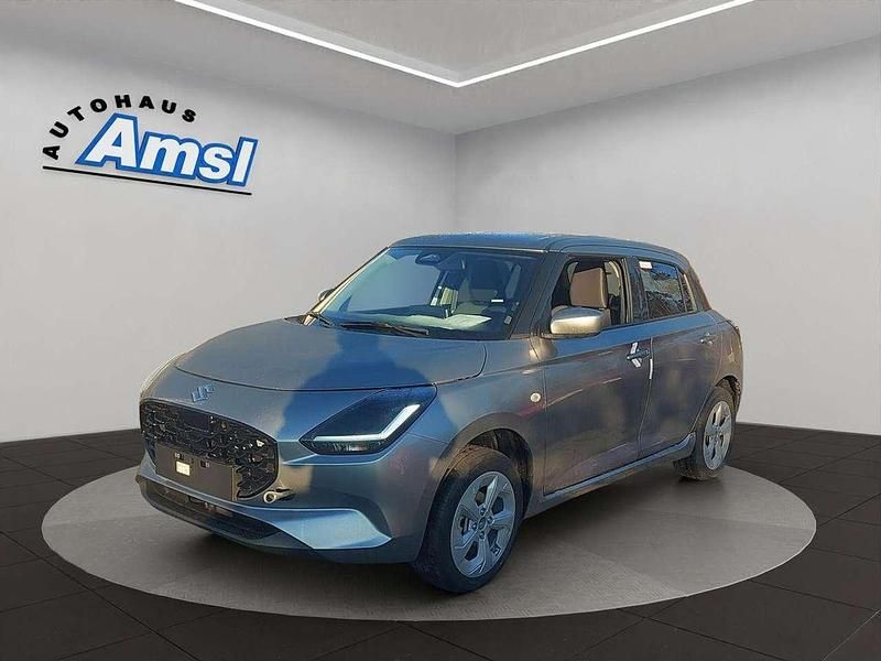 Neu Suzuki Swift Comfort 83 PS (61 kW) 2025 Premium silver Limousine