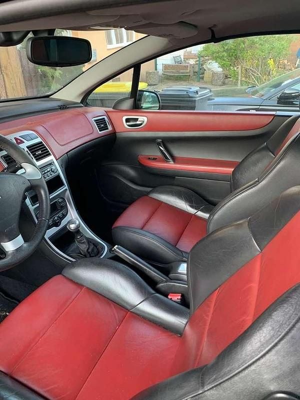 Gebraucht Peugeot 307 CC 136 PS (100 kW) 2004 Cabrio