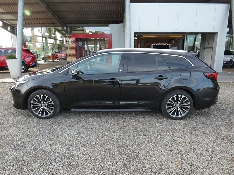 Gebraucht Toyota Corolla Team 196 PS (144 kW) 2024 Mysticschwarz mica Kombi