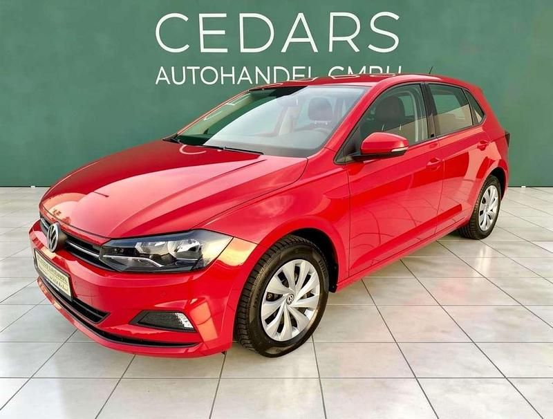 Flashrot Gebraucht 2018 VW Polo Comfortline Kleinwagen | 6.950 € (Superpreis) - Bild 1/4