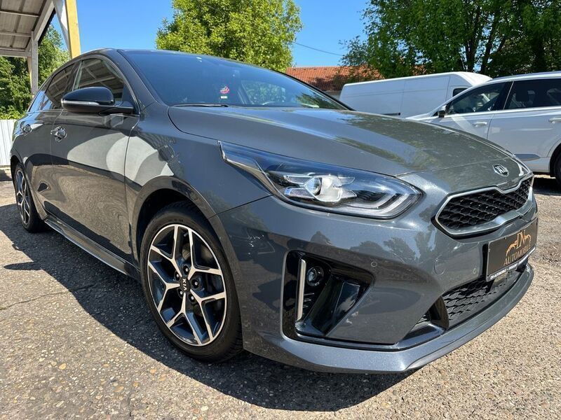 Grau Gebraucht 2020 Kia ProCeed GT-Line Kleinwagen | 19.990 € (Fairer Preis) - Bild 1/4