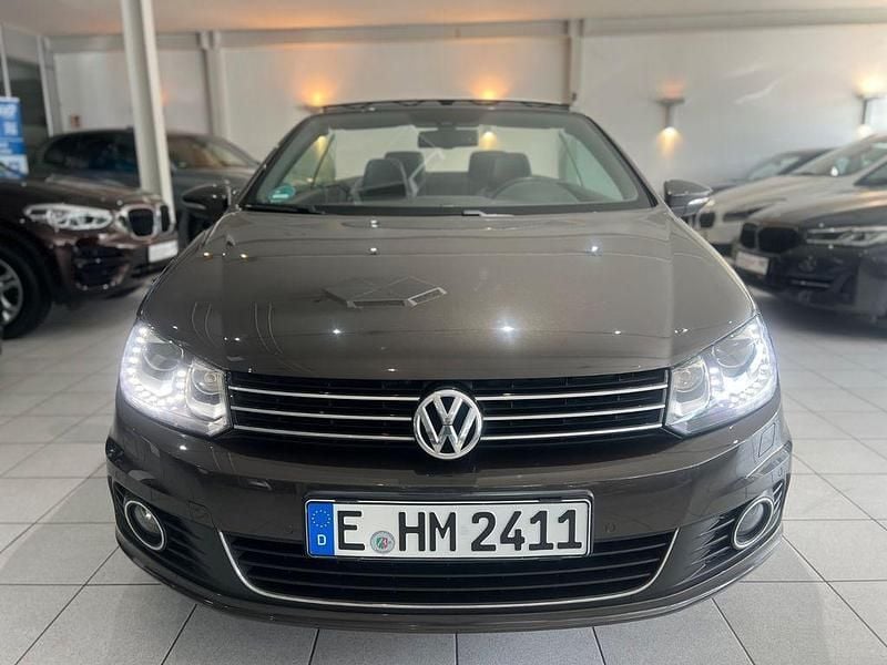 Gebraucht VW Eos Cup 140 PS (102 kW) 2014 Schwarz Cabrio