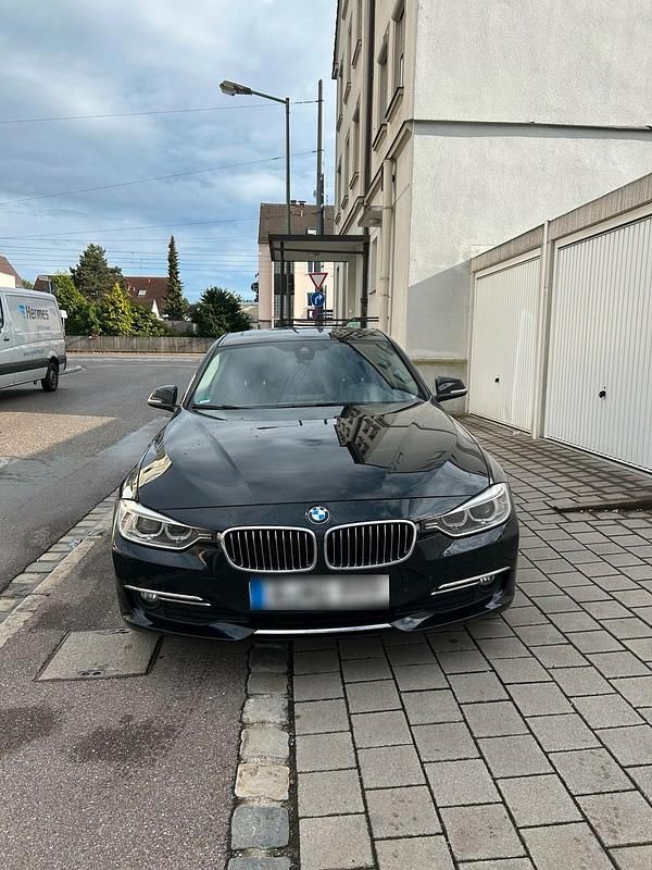 Gebraucht BMW 320 Luxury Line 184 PS (135 kW) 2013 Limousine