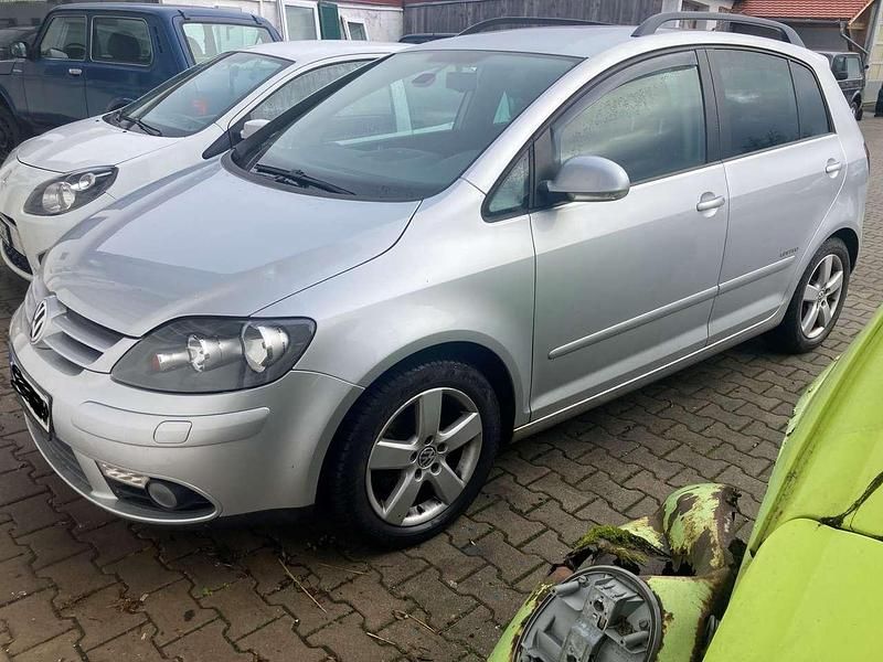 Reflexsilber metallic Gebraucht 2008 VW Golf VI United Kleinwagen | 3.795 € (Superpreis) - Bild 1/4