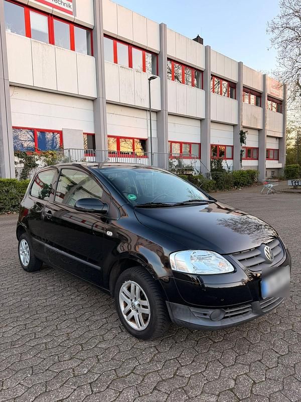 Gebraucht VW Fox 75 PS (55 kW) 2006 Schwarz Kleinwagen