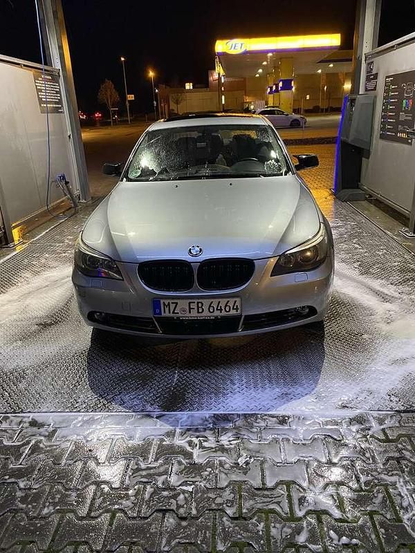 Gebraucht BMW 520 170 PS (125 kW) 2004 Limousine