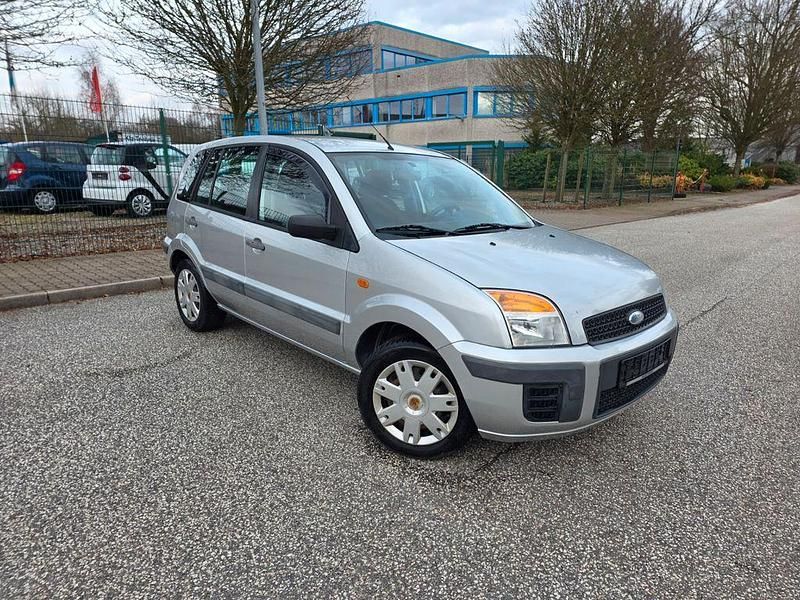 Gebraucht Ford Fusion 75 PS (55 kW) 2005 Silber Limousine
