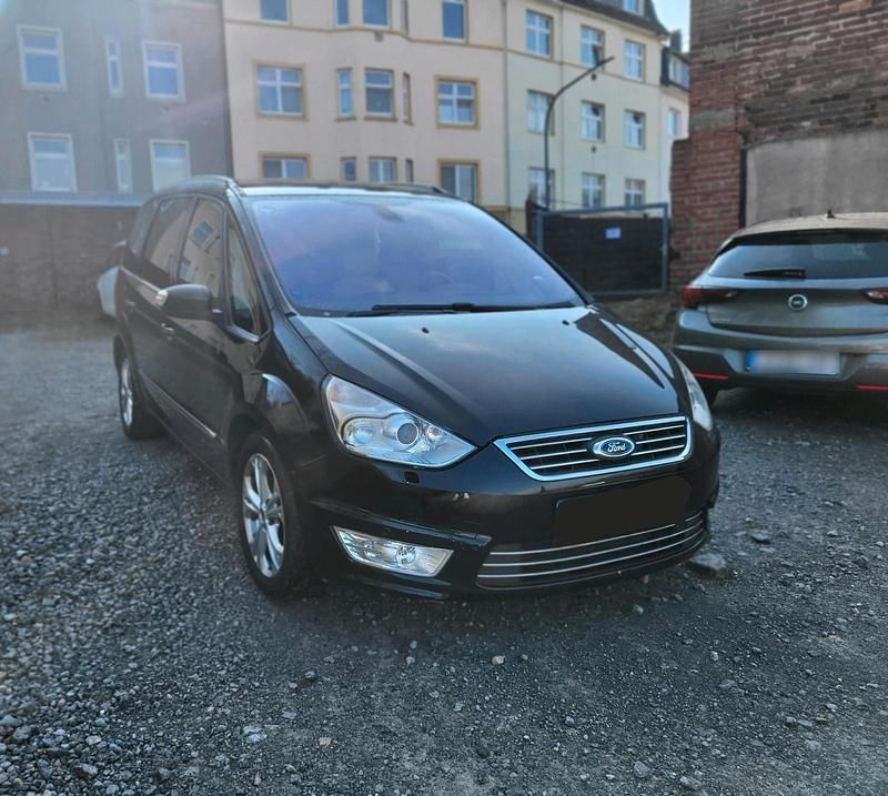 Gebraucht Ford Galaxy Titanium 200 PS (147 kW) 2011 Schwarz Van / Kleinbus