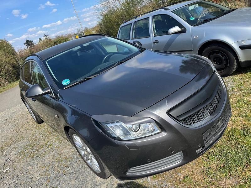 Gebraucht Opel Insignia 130 PS (95 kW) 2009 Andere farben Kombi