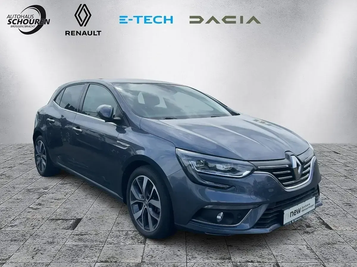 Gebraucht Renault Mégane III Bose Edition 131 PS (96 kW) 2016 Grau Limousine