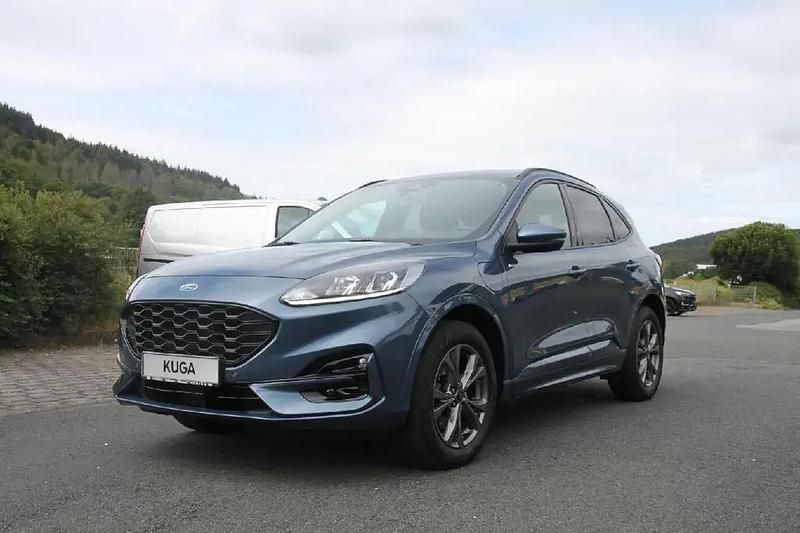 Gebraucht Ford Kuga ST-Line 152 PS (111 kW) 2021 Chromablau metallic SUV