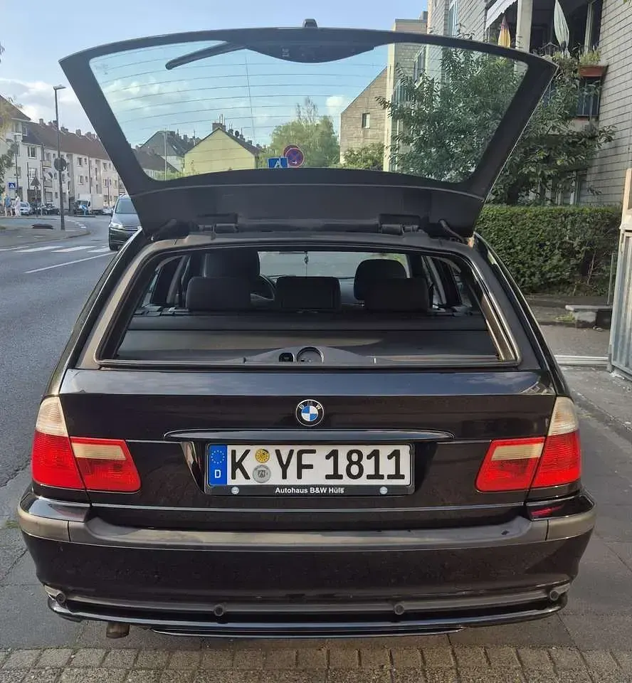 Gebraucht BMW 320 163 PS (119 kW) 2005 Kombi