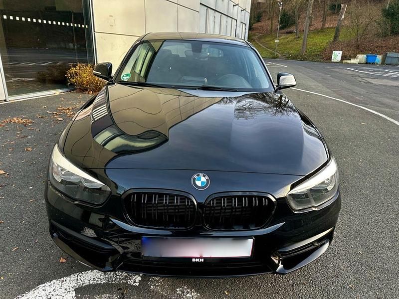 Gebraucht BMW 118 M Sport 136 PS (100 kW) 2017 Schwarz Kleinwagen