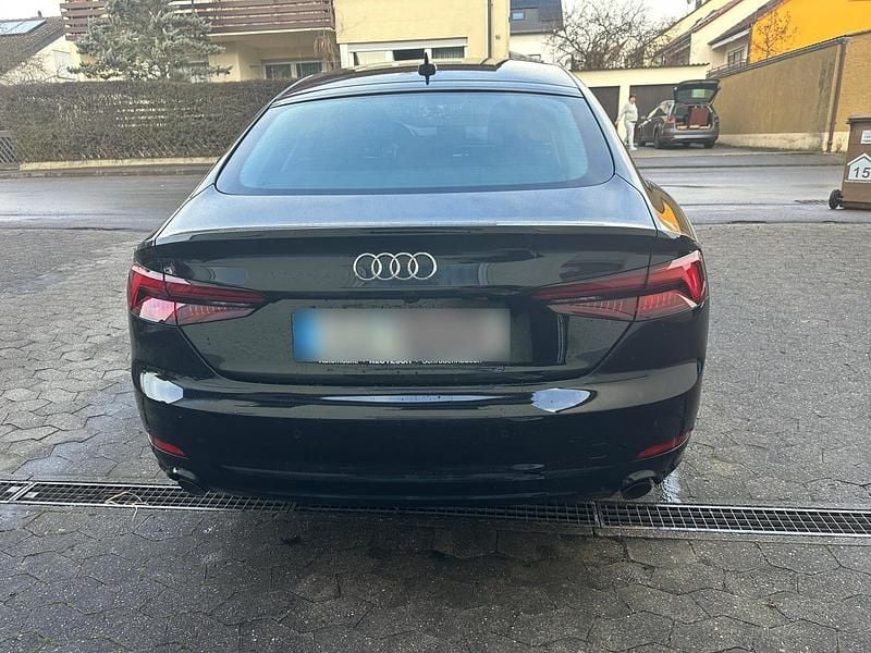 Gebraucht Audi A4 Design 190 PS (139 kW) 2019 Schwarz Limousine