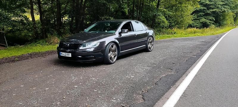 Gebraucht VW Phaeton 241 PS (177 kW) 2012 Limousine