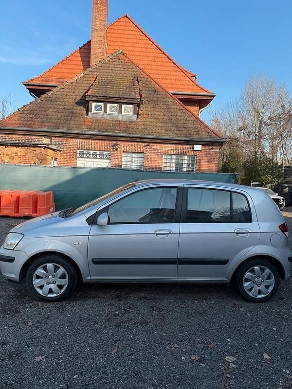 Gebraucht Hyundai Getz 63 PS (46 kW) 2004 Grau Kleinwagen