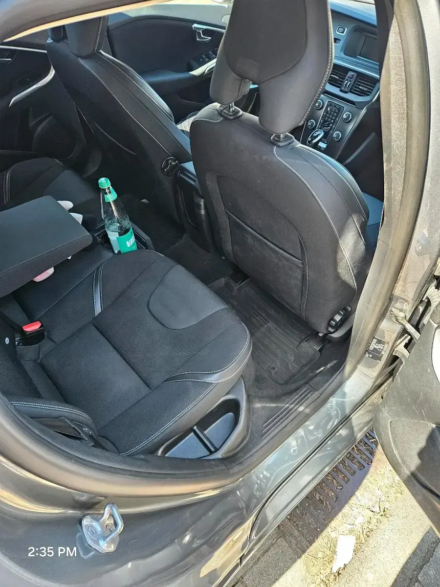 Gebraucht Volvo V40 114 PS (83 kW) 2014 Limousine