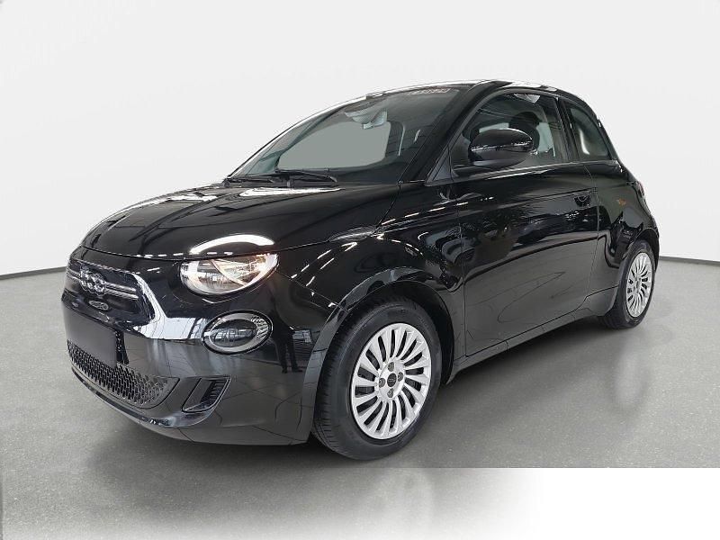 Farbe: Gebraucht 2022 Fiat 500e Action | 18.910 € (Teuer) - Bild 1/1