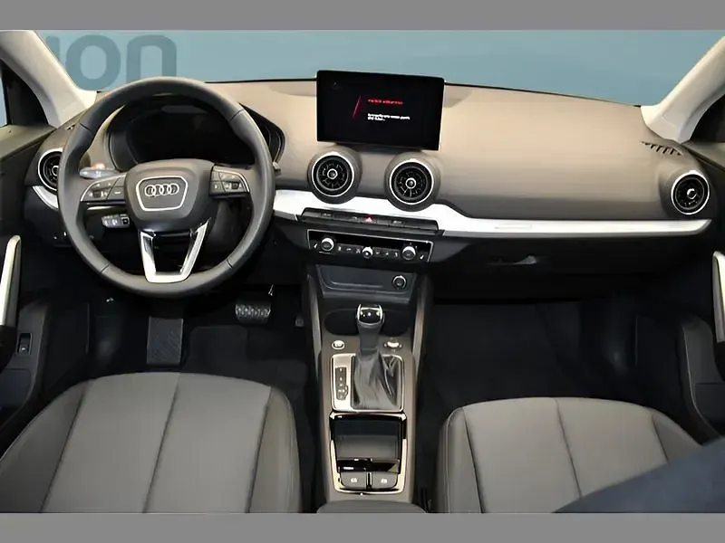 Gebraucht Audi Q2 150 PS (110 kW) 2025 Grau SUV