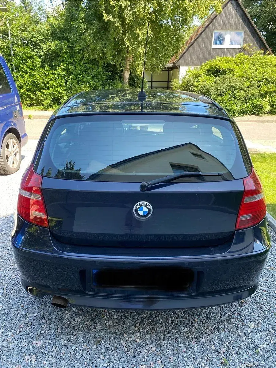 Gebraucht BMW 116 122 PS (89 kW) 2008 Blau Kleinwagen