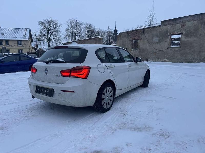 Gebraucht BMW 116 Advantage 116 PS (85 kW) 2017 Weiß Kleinwagen