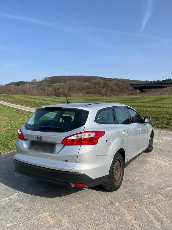 Brugt Ford Focus 115 HK (84 kW) 2012 Sølv Stationcar