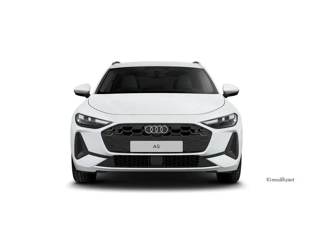 Gebraucht Audi A5 Sport 204 PS (150 kW) 2025 Gletscherweiß metallic (metallic) Kombi