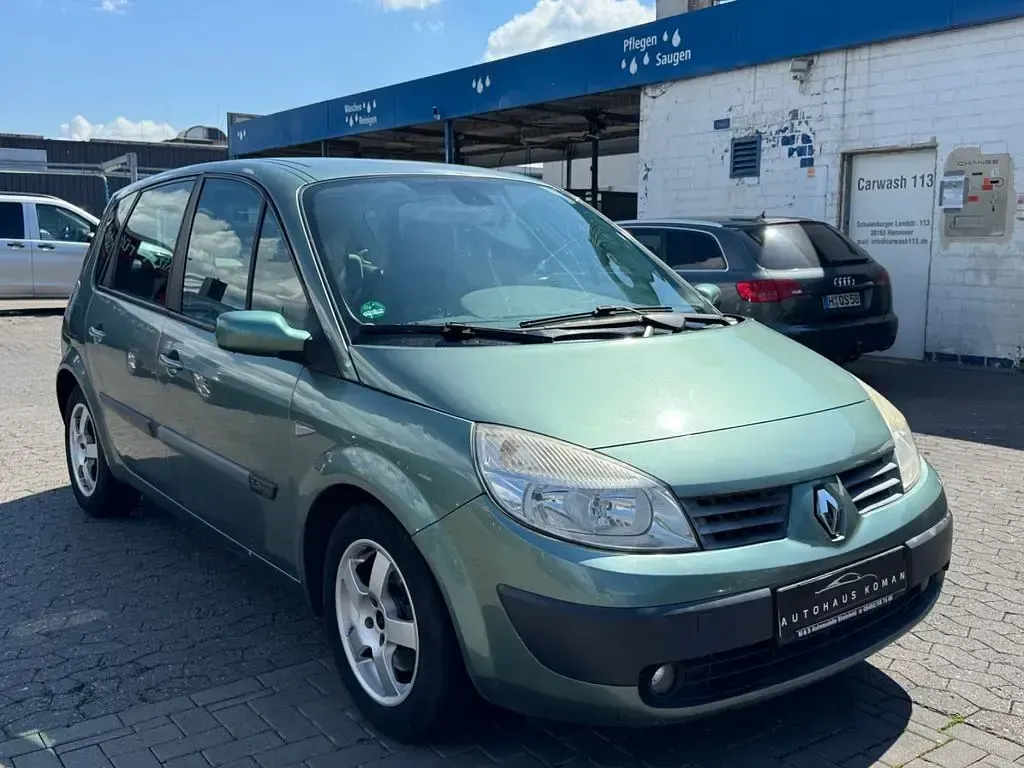 Gebraucht Renault Scenic E-Tech Avantage 135 PS (99 kW) 2005 Grün Limousine