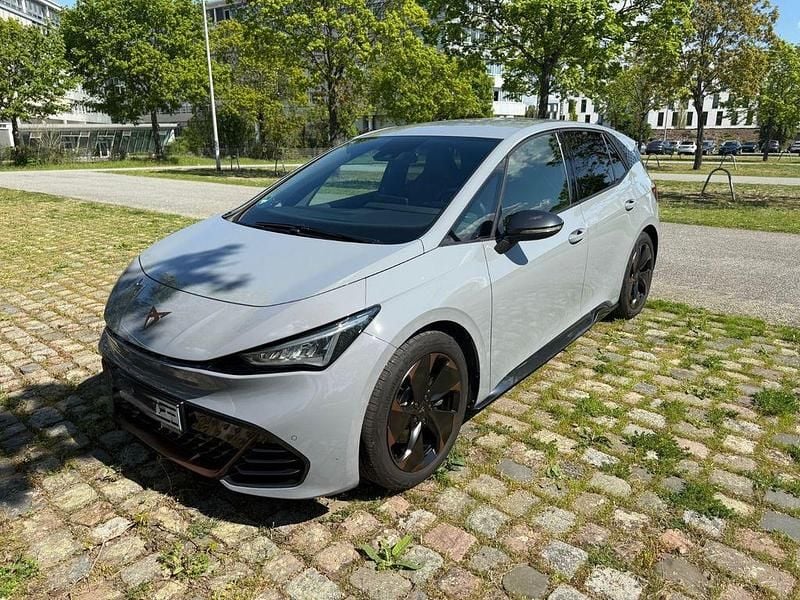 Second-hand Cupra Born 150 kW (204 CP) 2023 Gri Hatchback