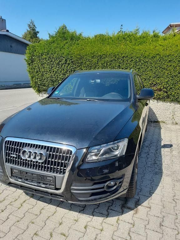 Schwarz Gebraucht 2009 Audi Q5 SUV | 9.000 € (Fairer Preis) - Bild 1/4