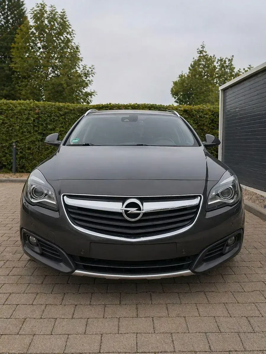 Gebraucht Opel Insignia 170 PS (125 kW) 2016 Grau Kombi