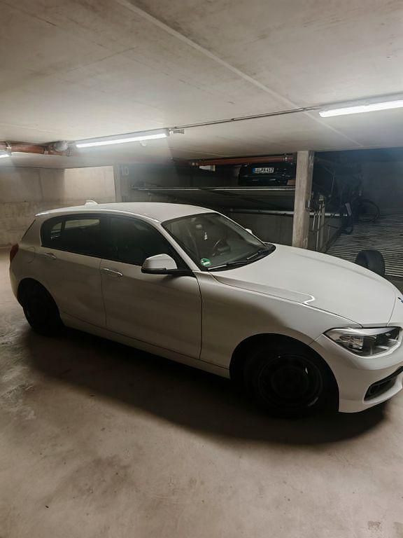 Gebraucht BMW 116 109 PS (80 kW) 2017 Weiß Kleinwagen