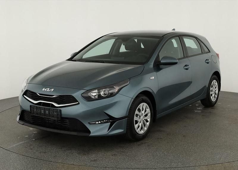 Yucca steel gray metallic Neu 2025 Kia Ceed | 23.495 € (Guter Preis) - Bild 1/4