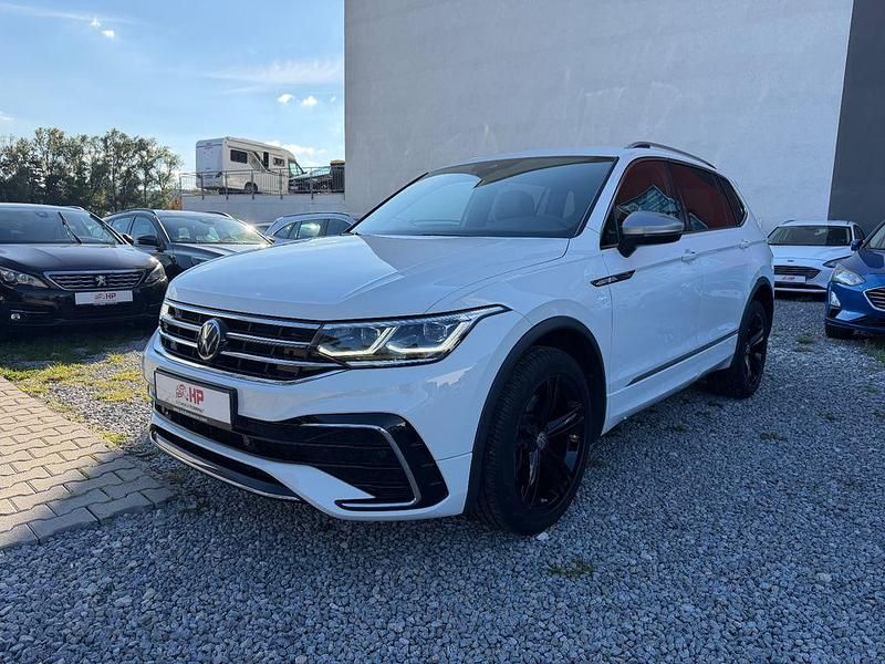Weiß Gebraucht 2022 VW Tiguan Allspace R-line SUV | 30.999 € (Fairer Preis) - Bild 1/4