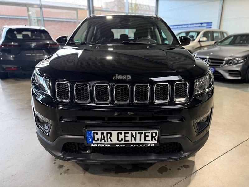 Gebraucht Jeep Compass Longitude 140 PS (102 kW) 2018 Schwarz SUV