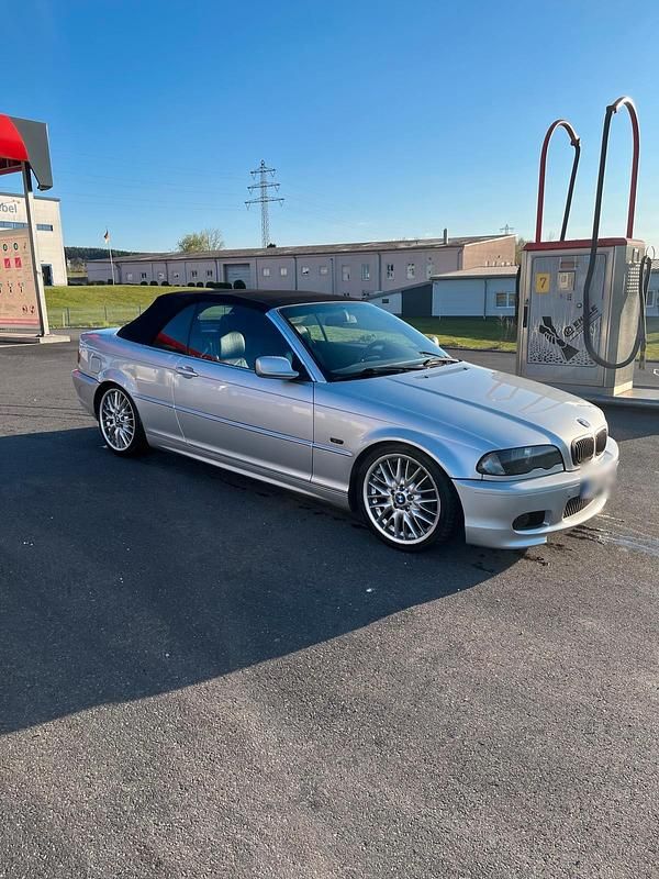 Gebraucht BMW 320 Cabriolet M Sport 170 PS (125 kW) 2001 Silber Cabrio