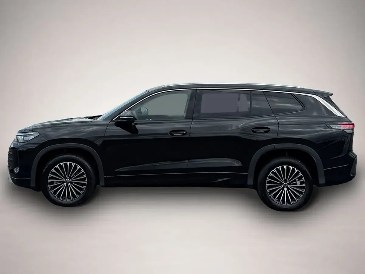 Gebraucht VW Tayron Life 150 PS (110 kW) 2025 Grenadillschwarz SUV