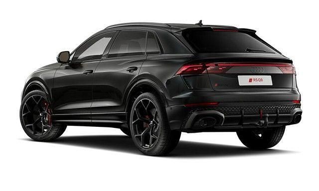 Neu Audi RS Q8 Performance 640 PS (470 kW) 2025 Schwarz SUV