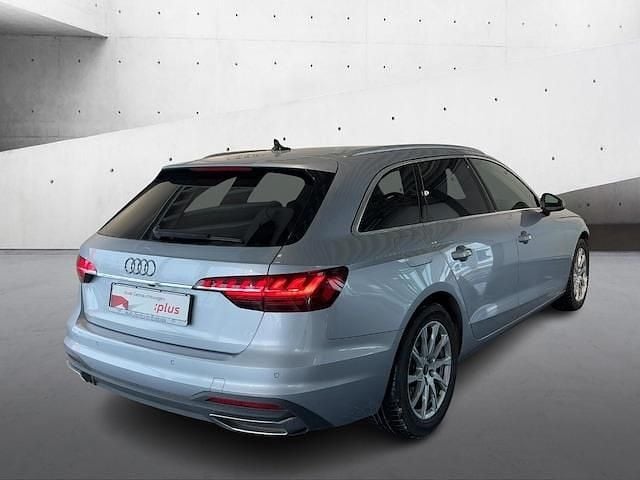 Gebraucht Audi A4 Ambiente 204 PS (150 kW) 2022 Florettsilber metallic Kombi