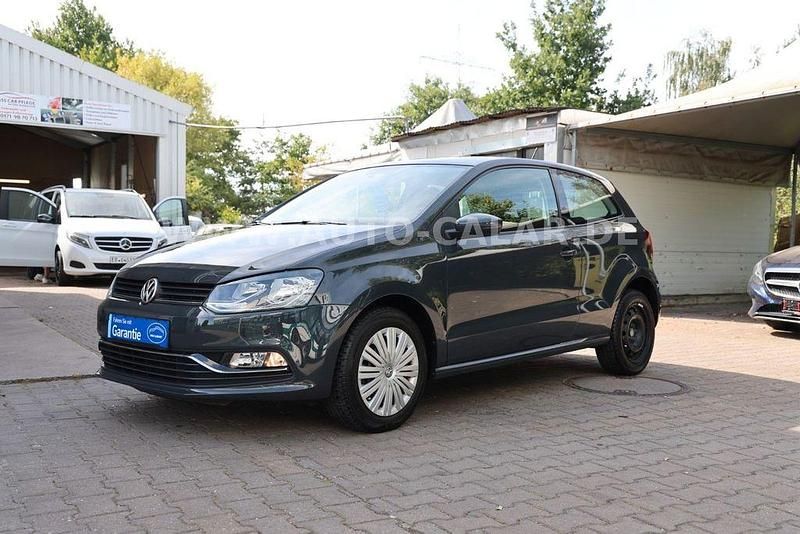 Grau Gebraucht 2017 VW Polo Highline Kleinwagen | 10.799 € (Guter Preis) - Bild 1/4