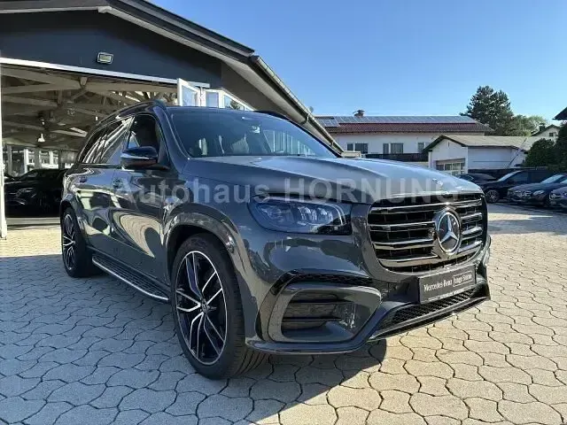 Gebraucht Mercedes GLS450 AMG 367 PS (269 kW) 2026 Manufaktur exklusiv siliziumgrau uni SUV