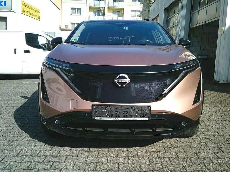 Gebraucht Nissan Ariya Evolve 160 kW (218 PS) 2023 Braun SUV