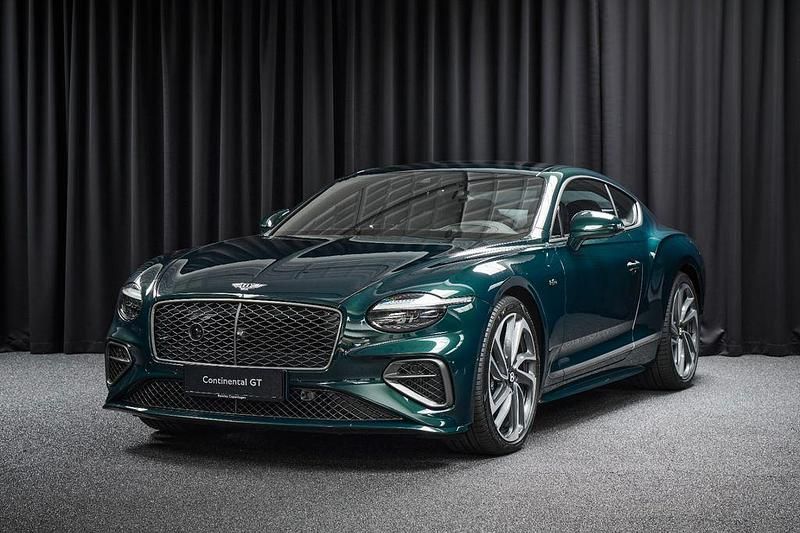 Grün Gebraucht 2024 Bentley Continental GT | 377.851 € - Bild 1/4