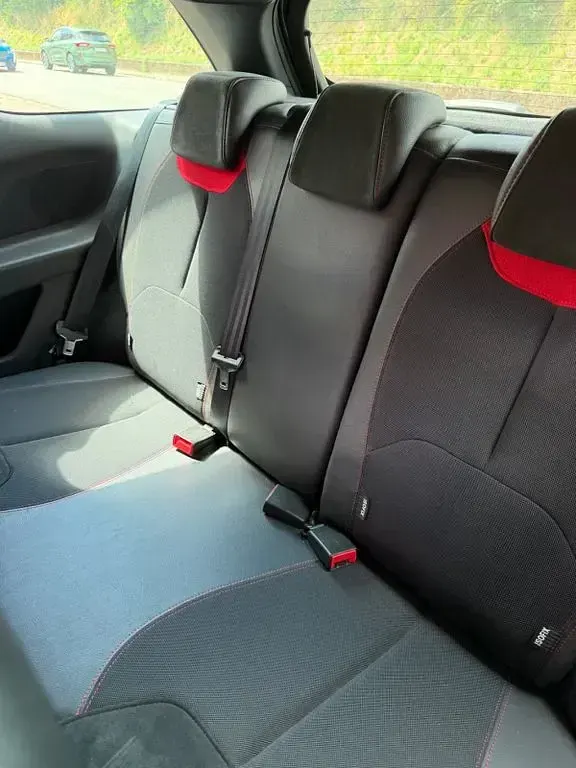 Gebraucht Citroën DS3 207 PS (152 kW) 2012 Schwarz Kleinwagen