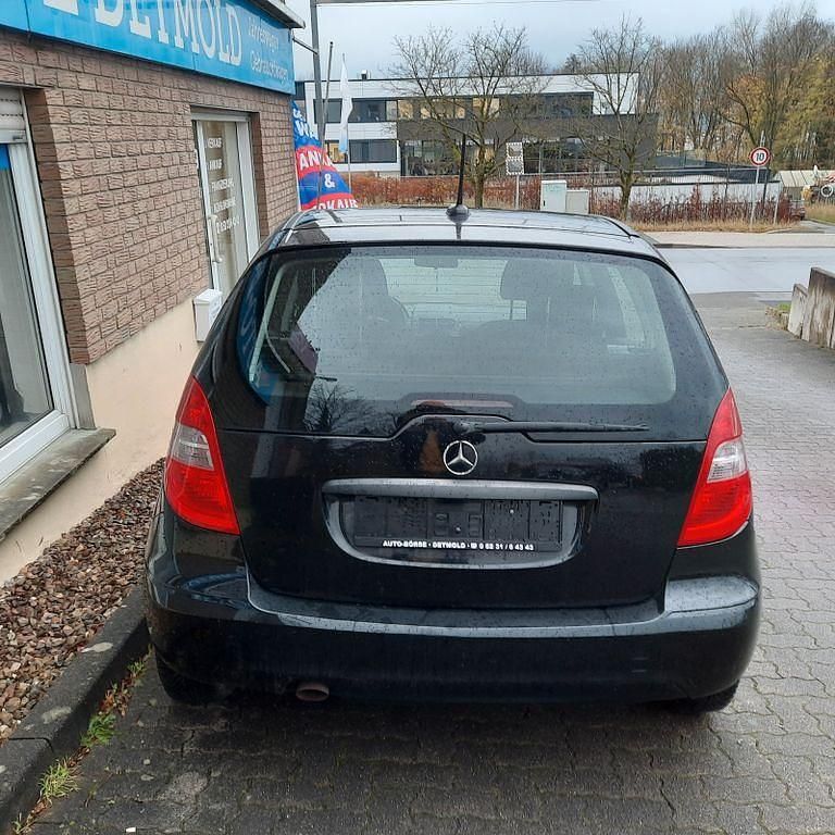 Gebraucht Mercedes A150 95 PS (69 kW) 2009 Schwarz Limousine