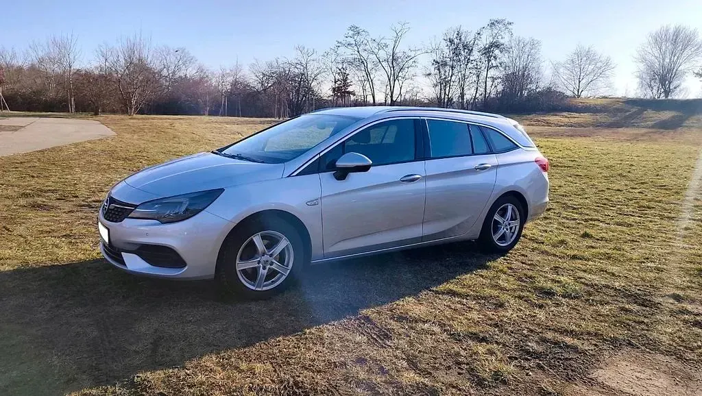 Gebraucht Opel Astra Elegance 105 PS (77 kW) 2020 Silber Kombi